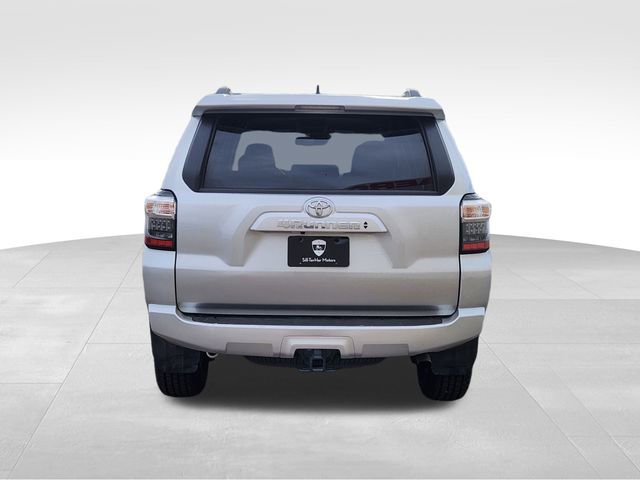 Used 2024 Toyota 4Runner SR5 image 8