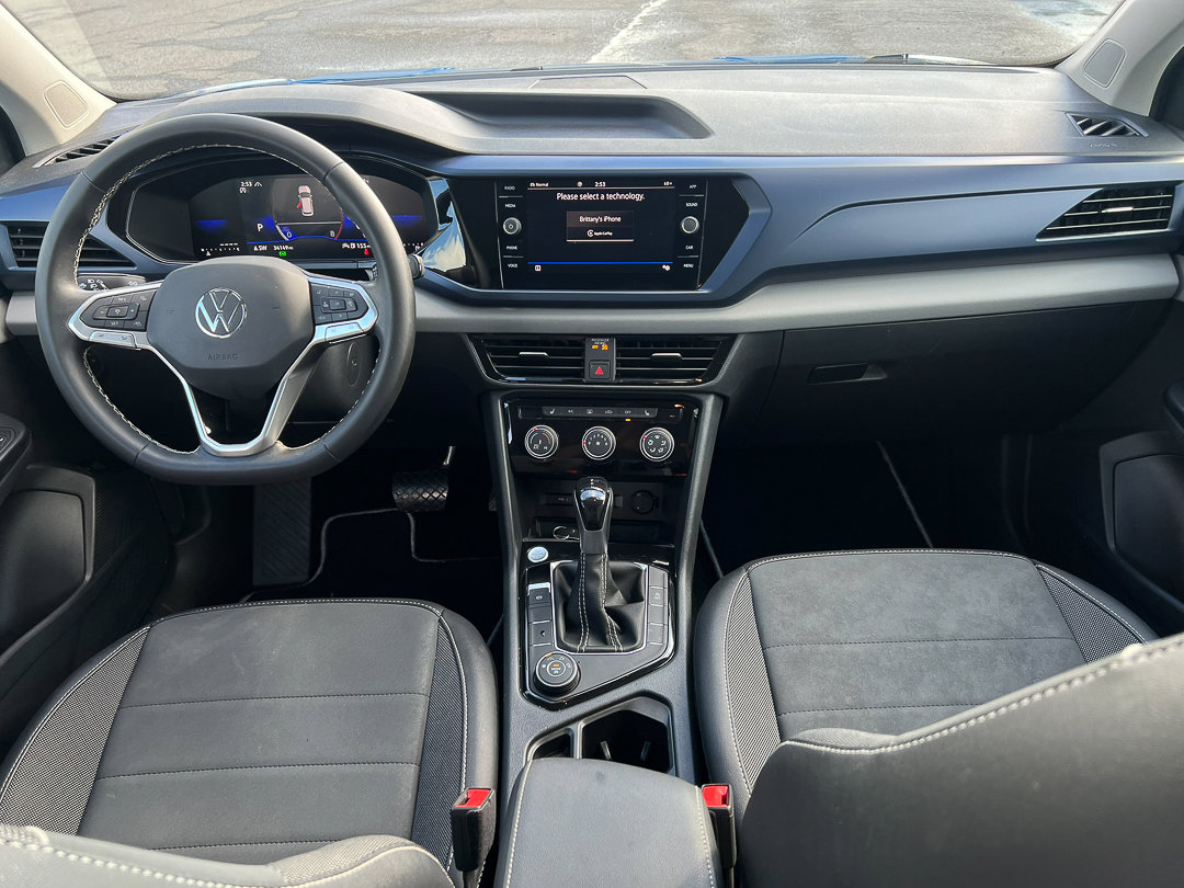Used 2023 Volkswagen Taos SE image 27