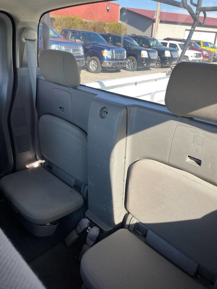 Used 2019 Nissan Frontier S image 13
