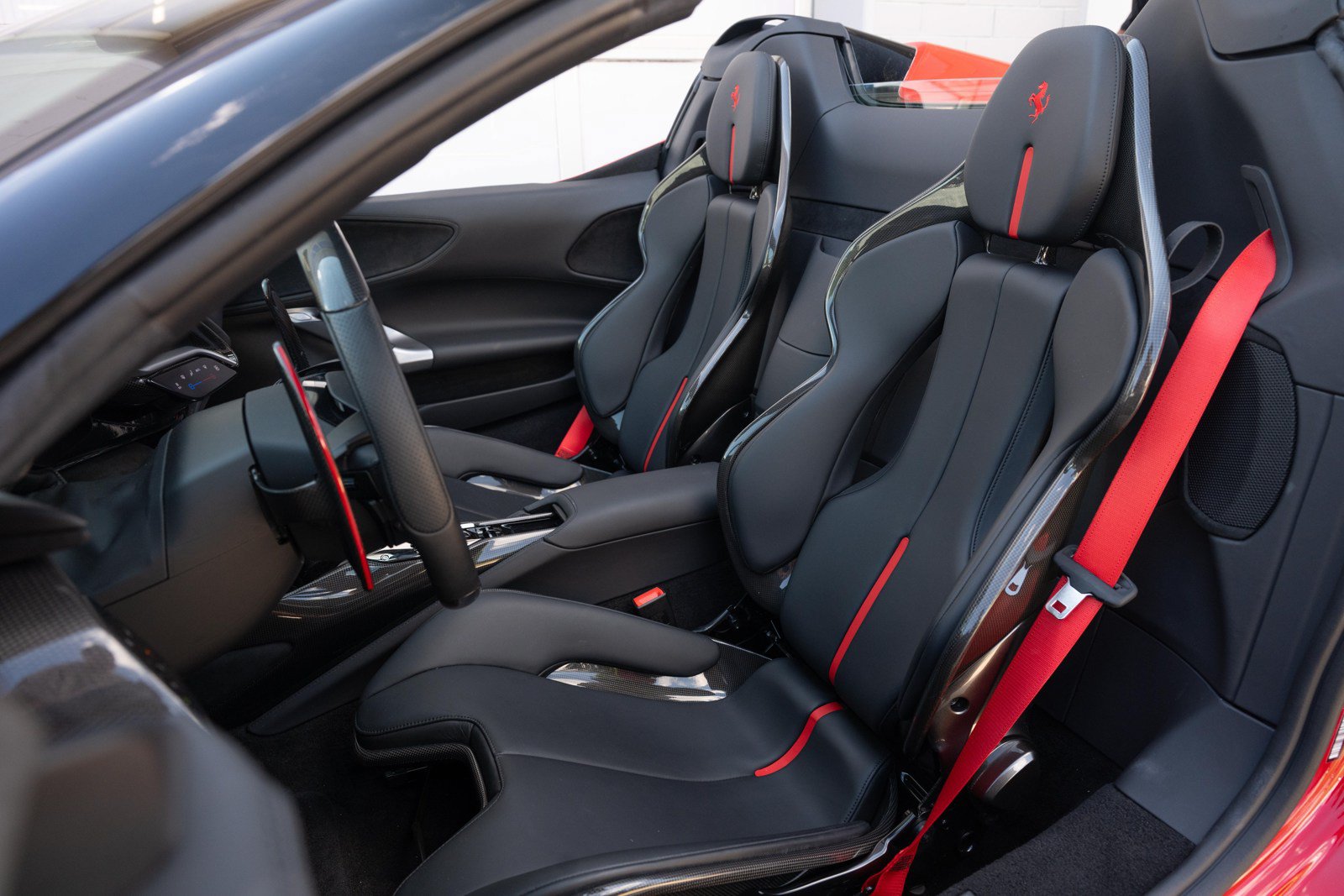 Used 2024 Ferrari SF90 Spider AWD/4WD image 33