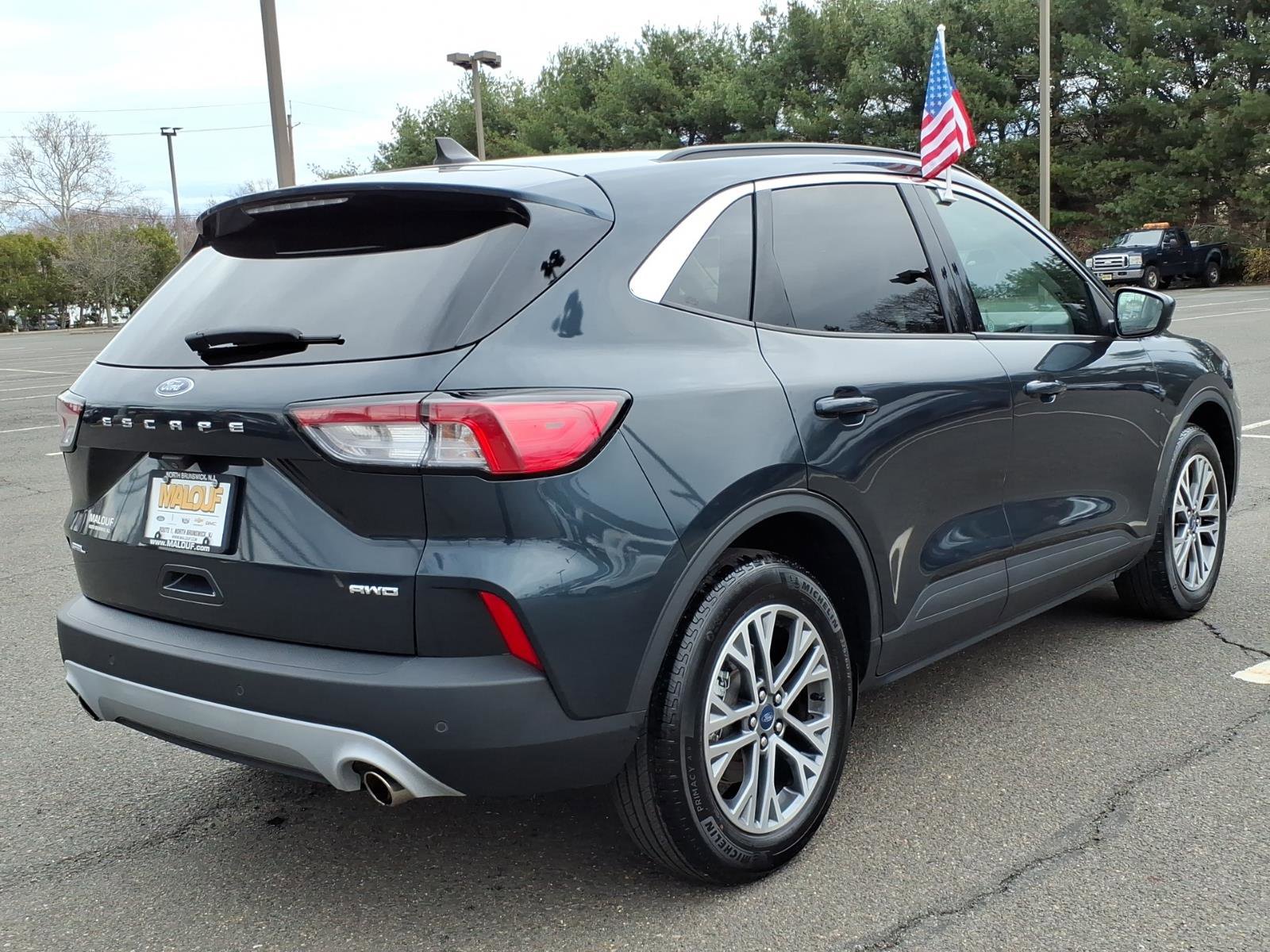 Certified 2022 Ford Escape SEL AWD/4WD image 6