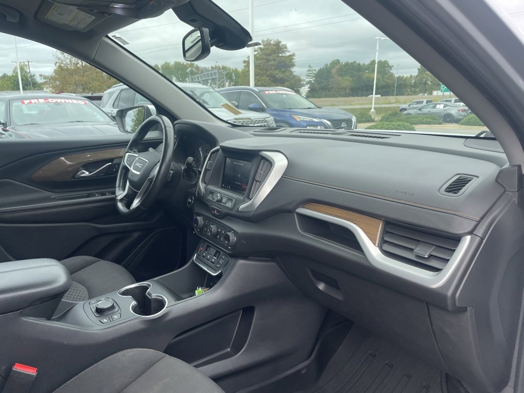 Used 2021 GMC Terrain SLE w/ Driver Convenience Package image 30
