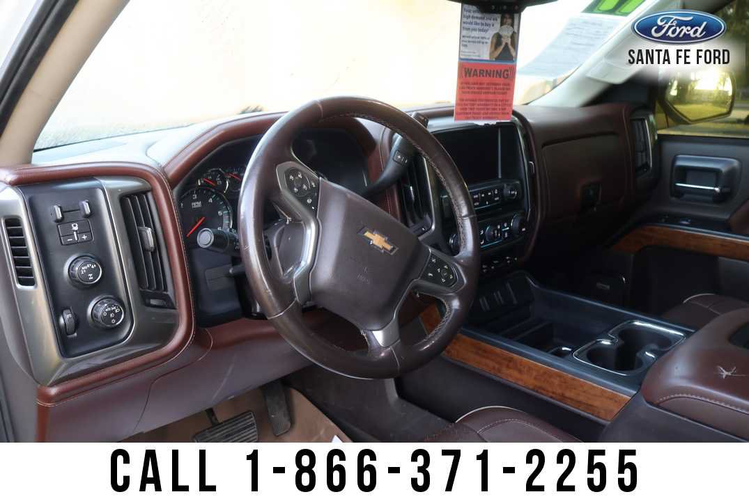 Used 2017 Chevrolet Silverado 1500 High Country AWD/4WD image 12