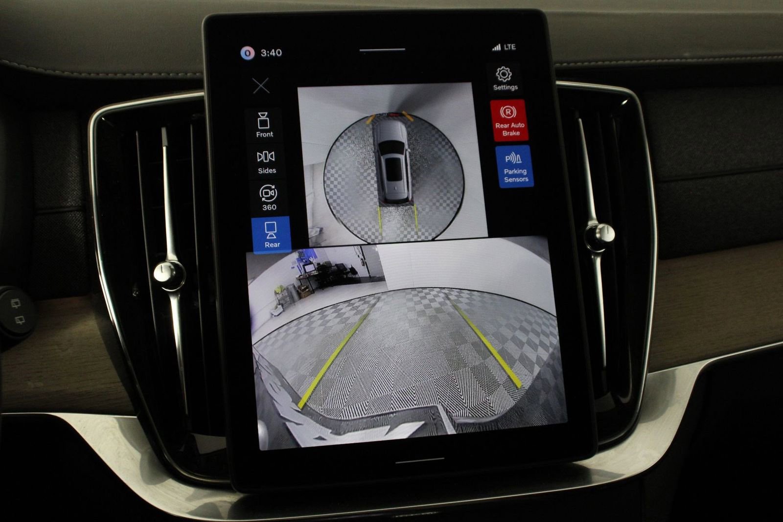 Certified 2026 Volvo XC90 B5 Plus image 13