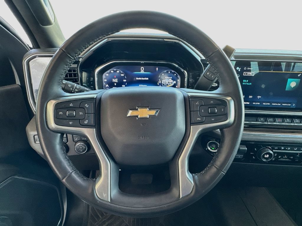 Used 2024 Chevrolet Silverado 2500 LT AWD/4WD image 13