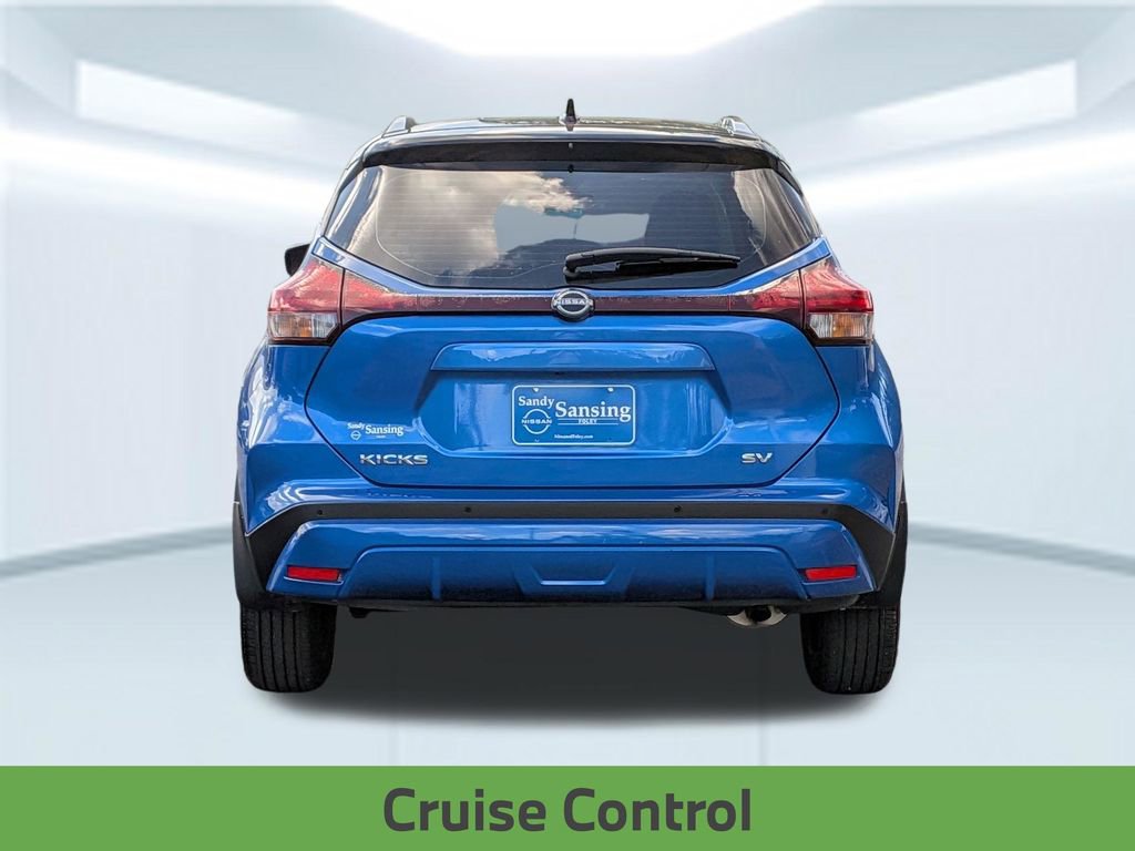 Used 2023 Nissan Kicks SV FWD image 6