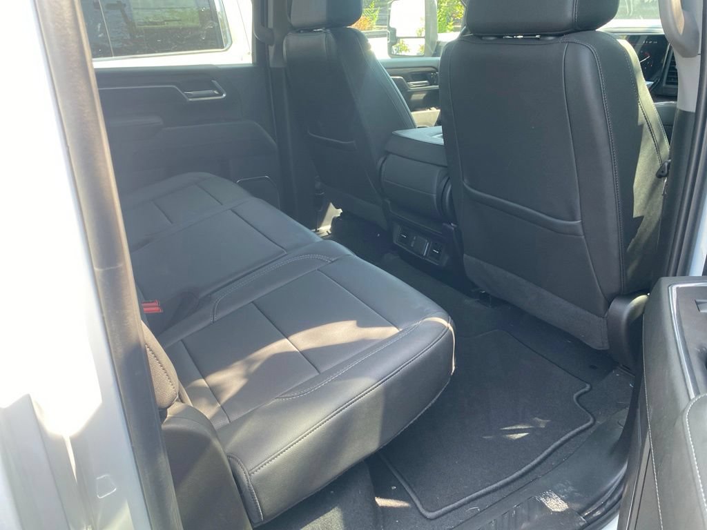 Used 2025 GMC Sierra 2500 SLT AWD/4WD image 11