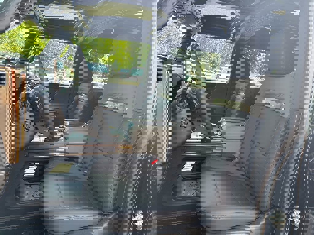 New 2025 GMC Hummer EV 3X image 10