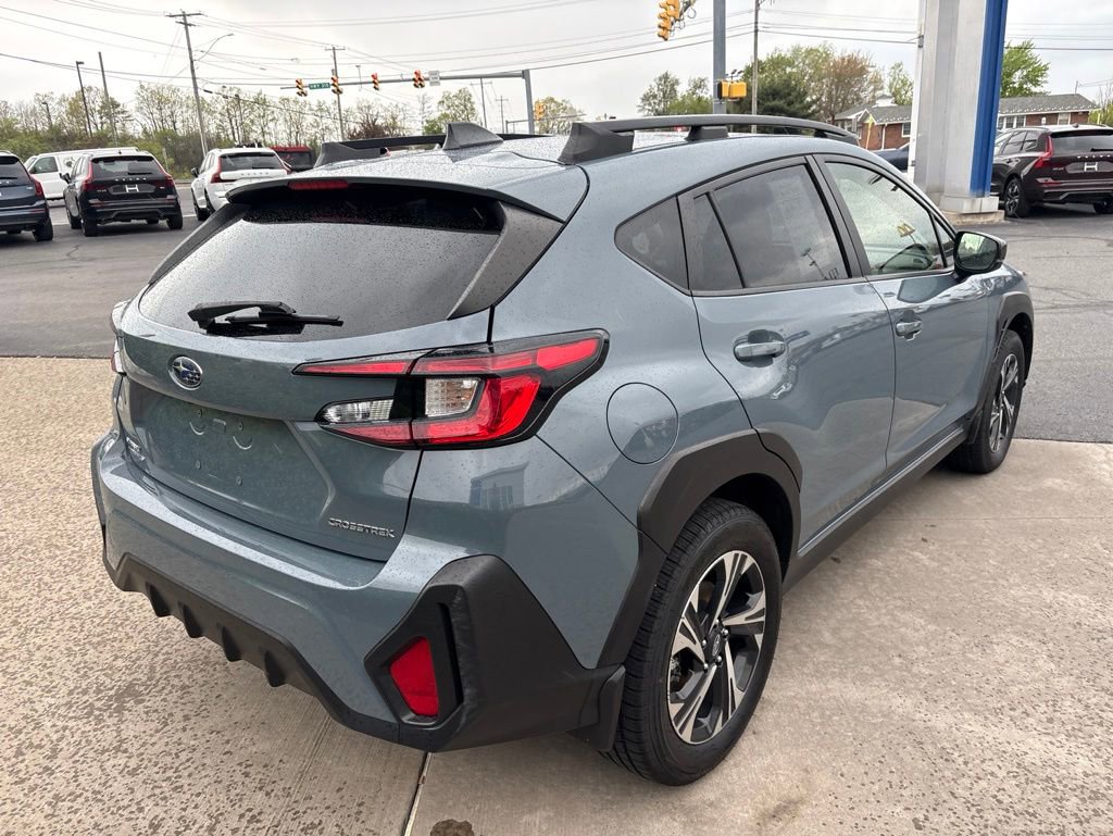 Used 2024 Subaru Crosstrek 2.0i Premium AWD/4WD image 7