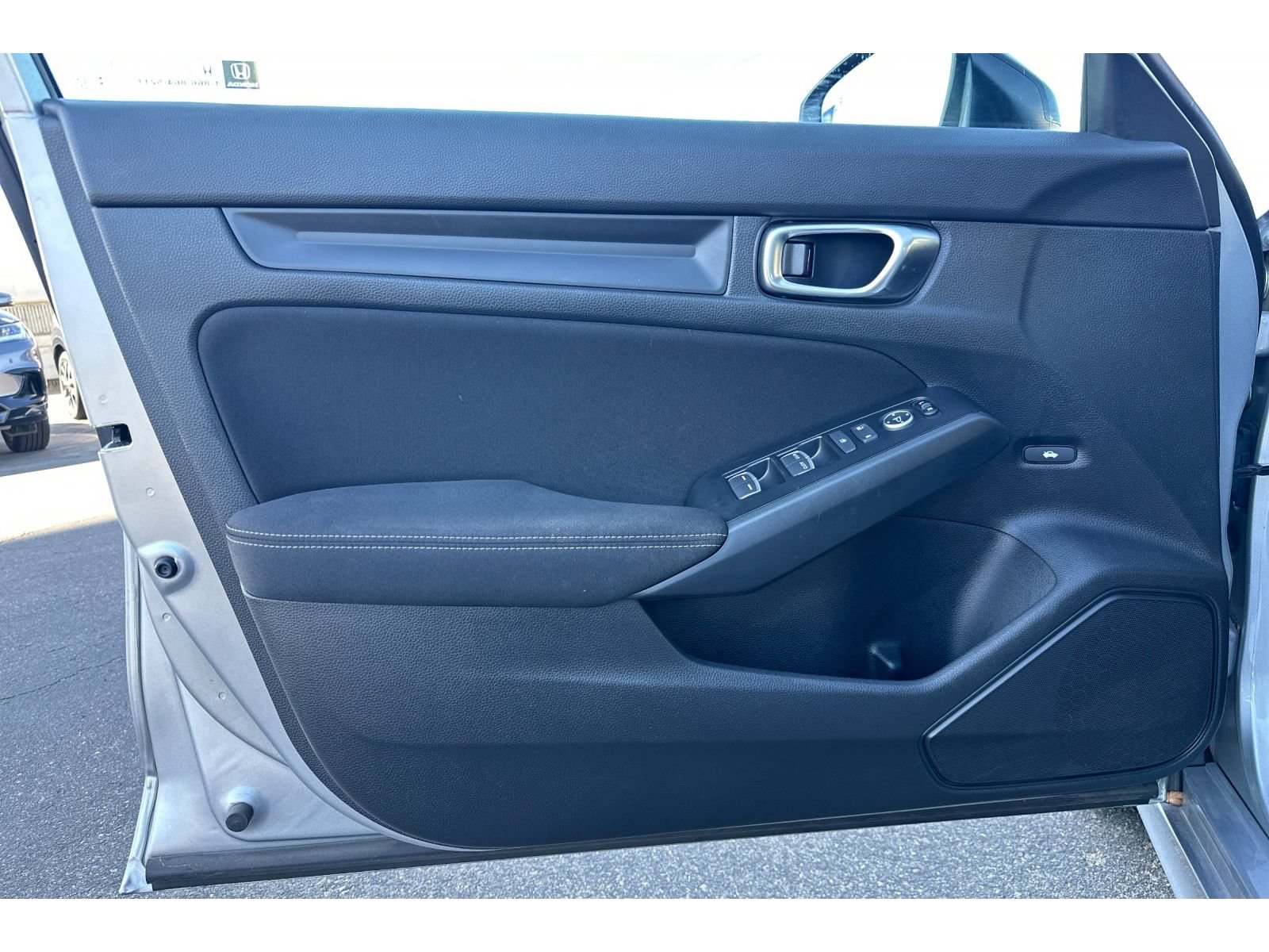 Used 2025 Honda Civic Sport image 11