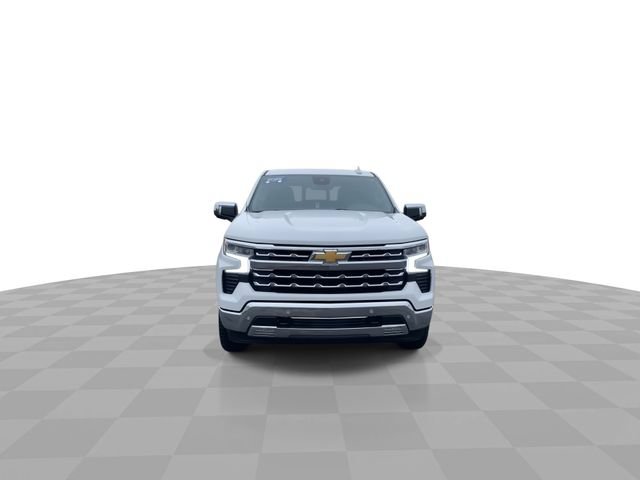 Certified 2025 Chevrolet Silverado 1500 LTZ AWD/4WD image 3