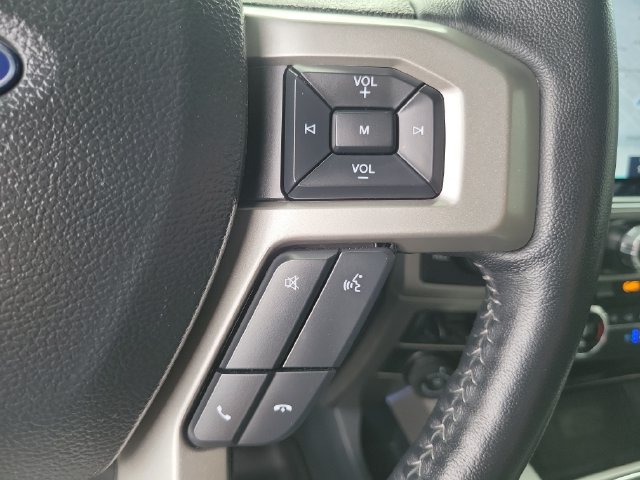 Certified 2022 Ford F250 Lariat w/ Black Appearance Package AWD/4WD image 35