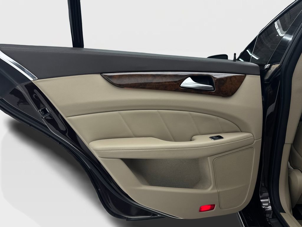 Used 2012 Mercedes-Benz CLS 550 image 39