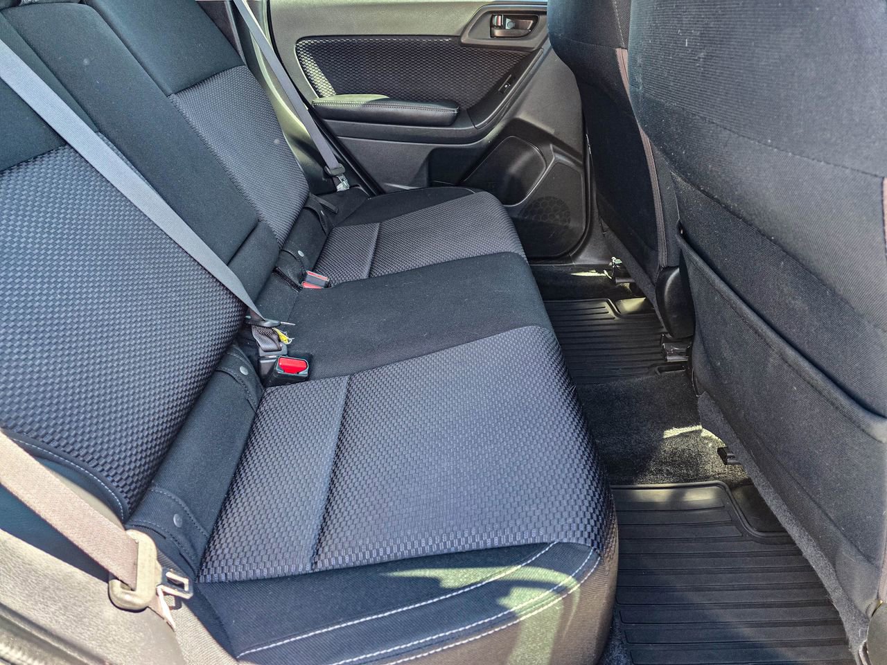 Used 2017 Subaru Forester 2.5i Premium image 33