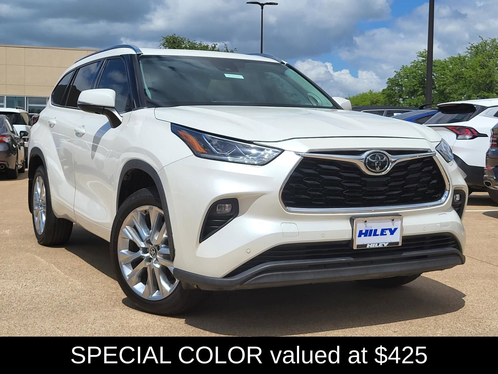 Used 2020 Toyota Highlander Limited FWD image 1