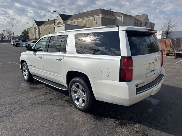 Used 2017 Chevrolet Suburban Premier image 7