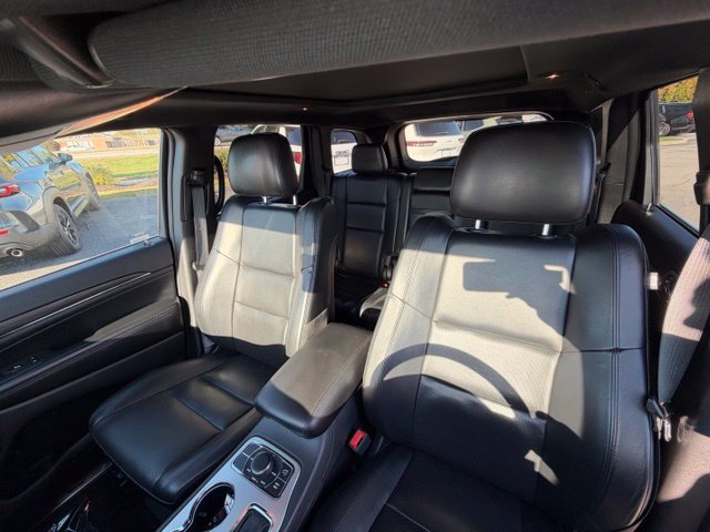 Used 2019 Jeep Grand Cherokee Limited w/ Luxury Group II AWD/4WD image 30