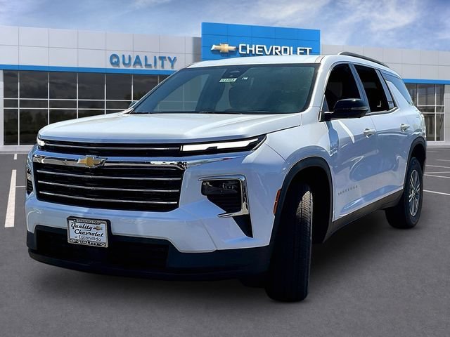 New 2026 Chevrolet Traverse LT w/ Driver Confidence Package FWD image 2