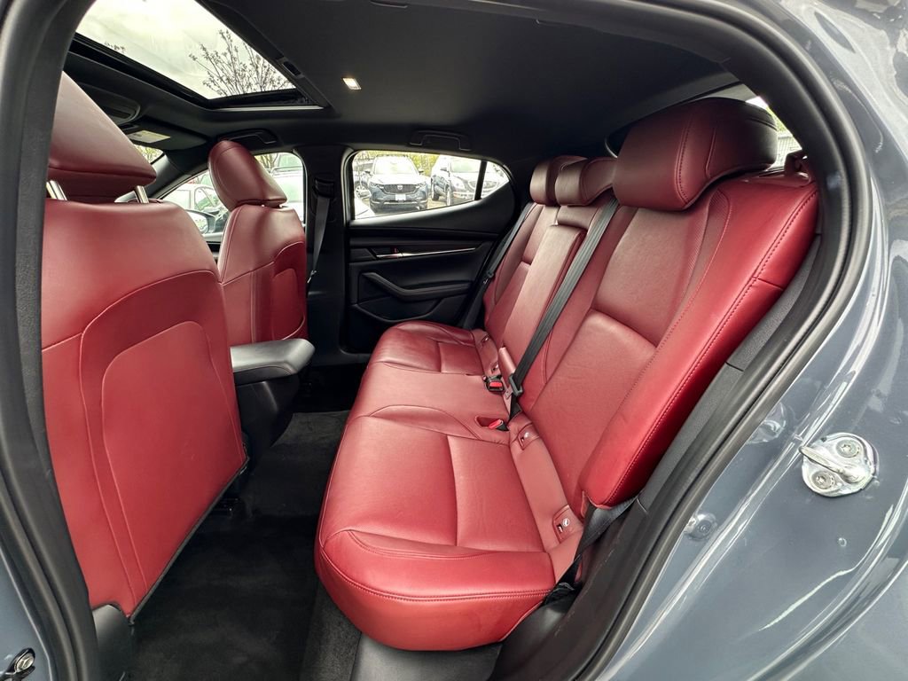 Used 2024 MAZDA MAZDA3 s image 26