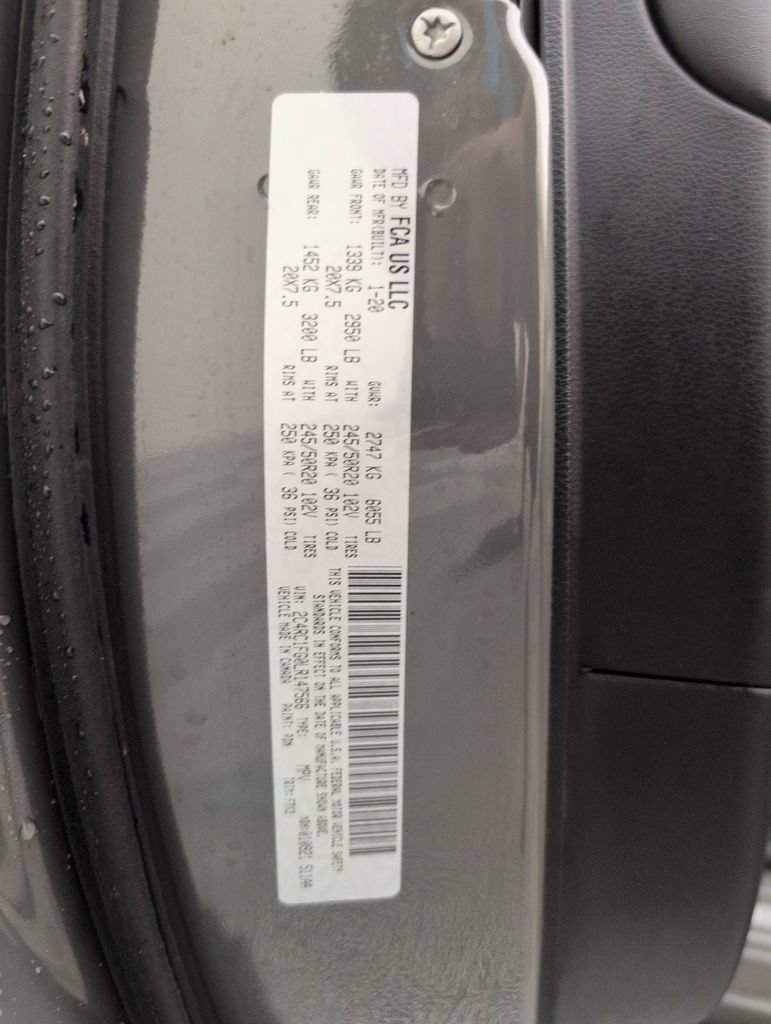 Used 2020 Chrysler Pacifica Touring w/ S Appearance Package FWD image 41