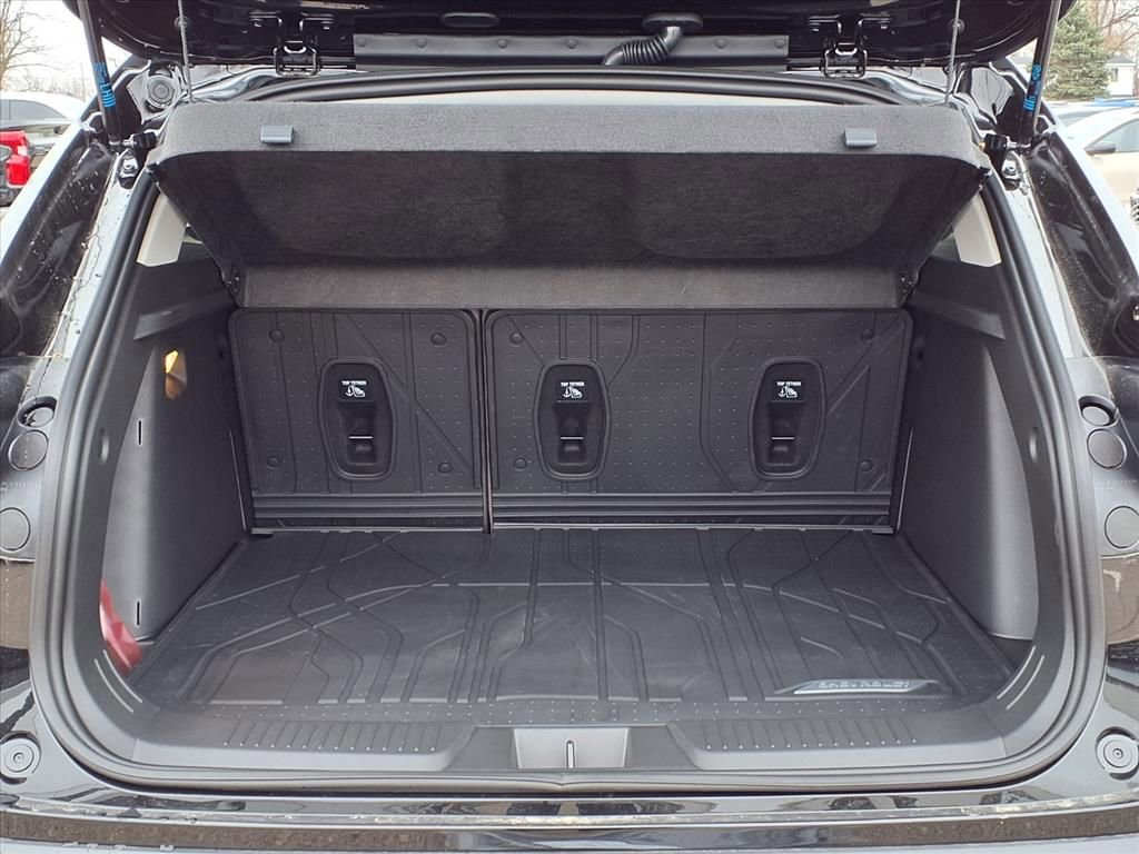 New 2026 Chevrolet Trax ACTIV w/ Driver Confidence Package image 9