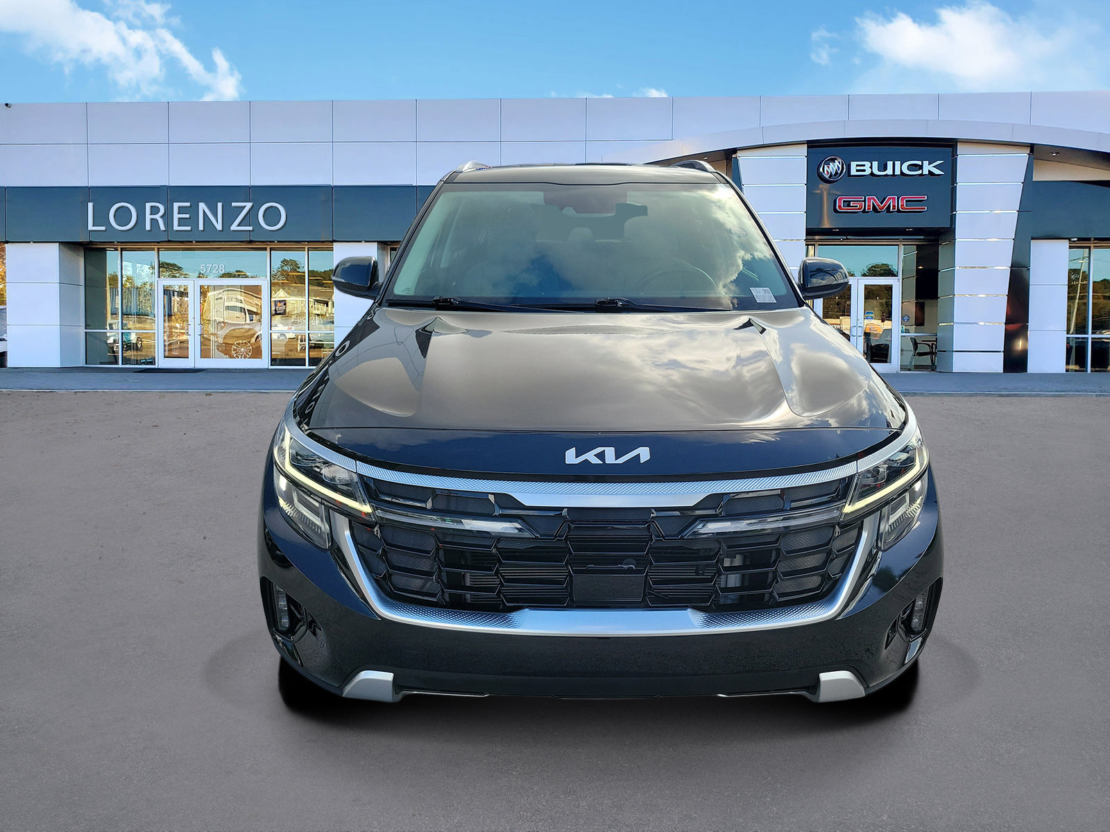 Used 2025 Kia Seltos SX w/ SX Sunroof Package AWD/4WD image 2