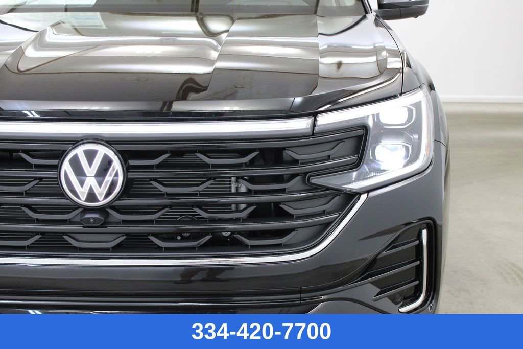 New 2025 Volkswagen Atlas SEL Premium R-Line image 8