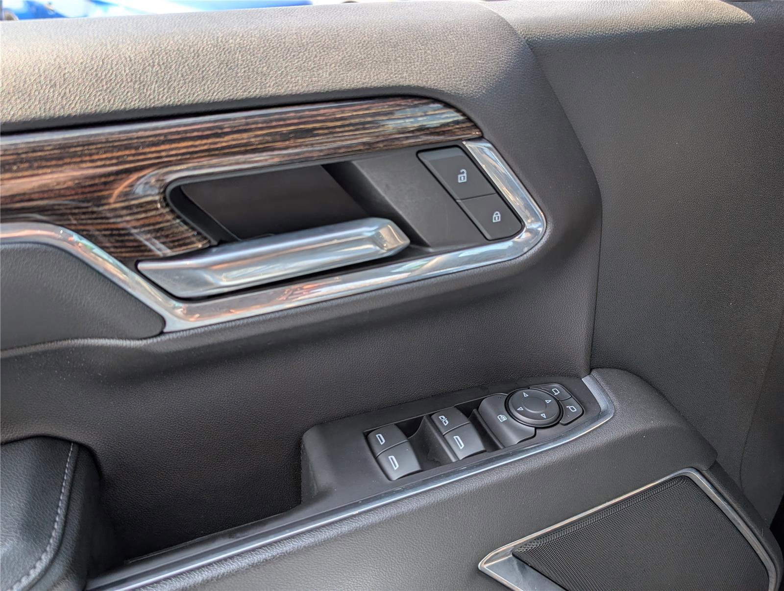 Used 2023 GMC Sierra 1500 Elevation image 19