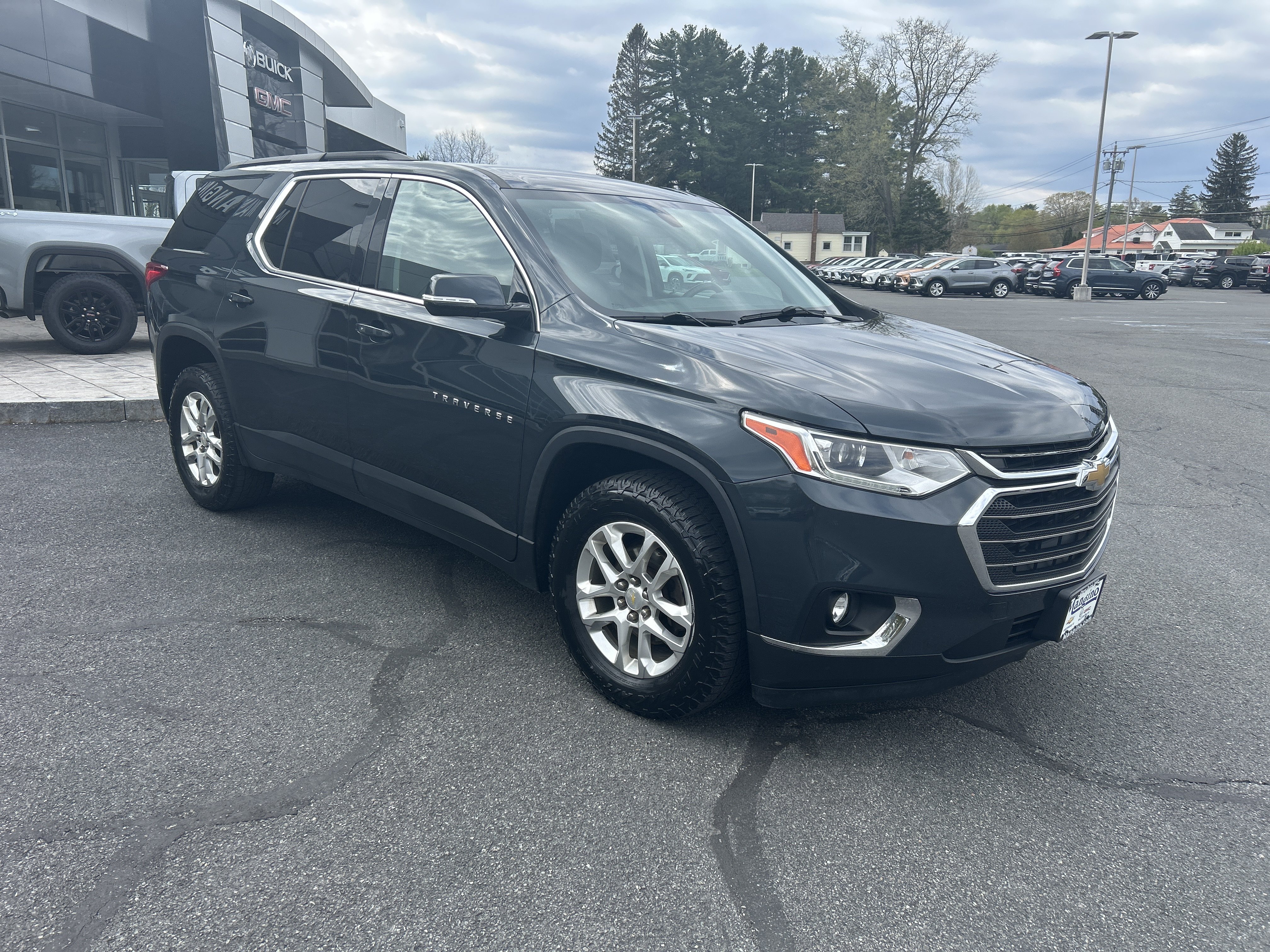 Used 2019 Chevrolet Traverse LT AWD/4WD image 14