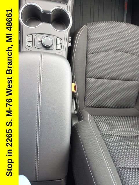 Used 2024 GMC Terrain SLE w/ Driver Convenience Package AWD/4WD image 25