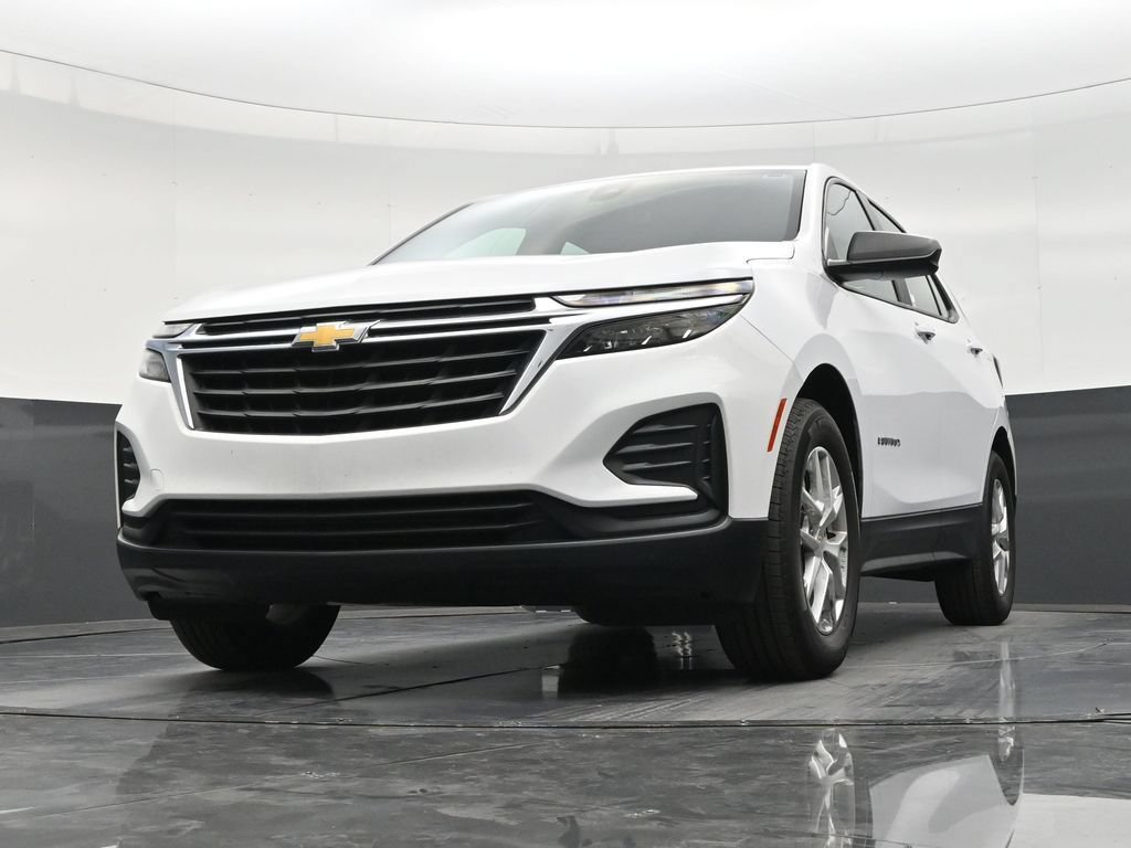 Used 2024 Chevrolet Equinox LS FWD image 27
