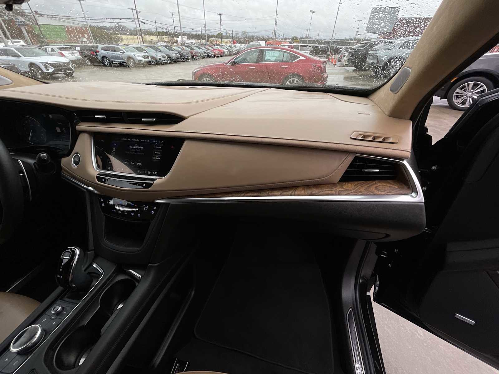 Used 2023 Cadillac XT5 Sportv w/ Platinum Package image 29