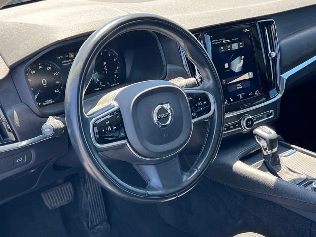 Used 2018 Volvo V90 T5 Cross Country w/ Convenience Package AWD/4WD image 13