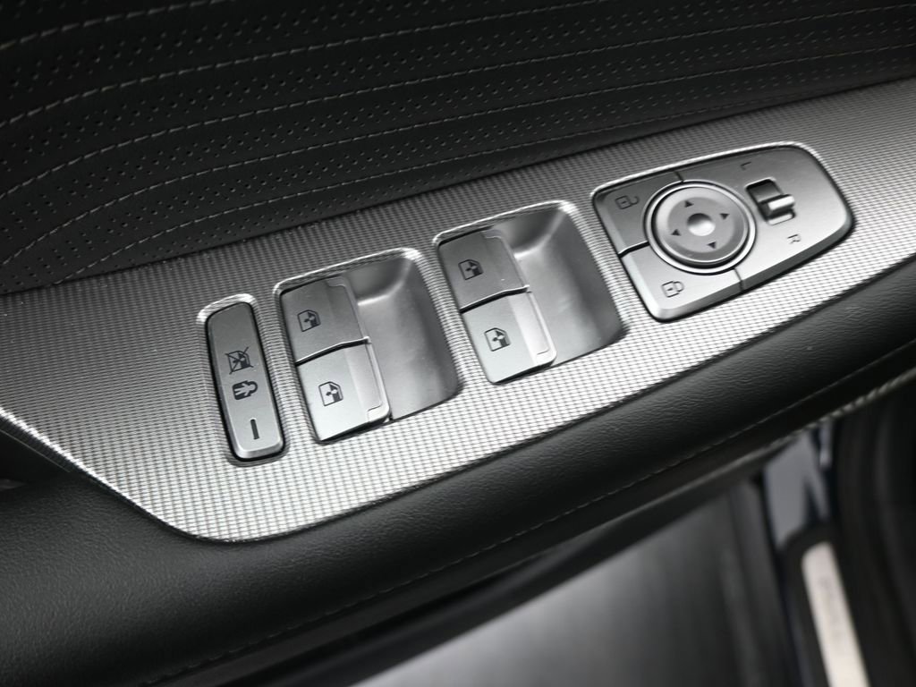 Used 2024 Hyundai Palisade Calligraphy image 13