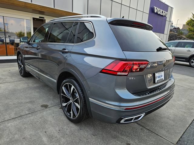 Certified 2023 Volvo XC90 T8 Plus AWD/4WD image 40