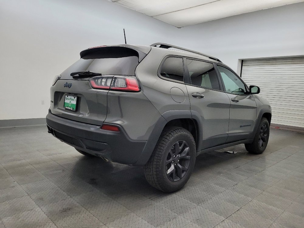 Used 2019 Jeep Cherokee Latitude image 9