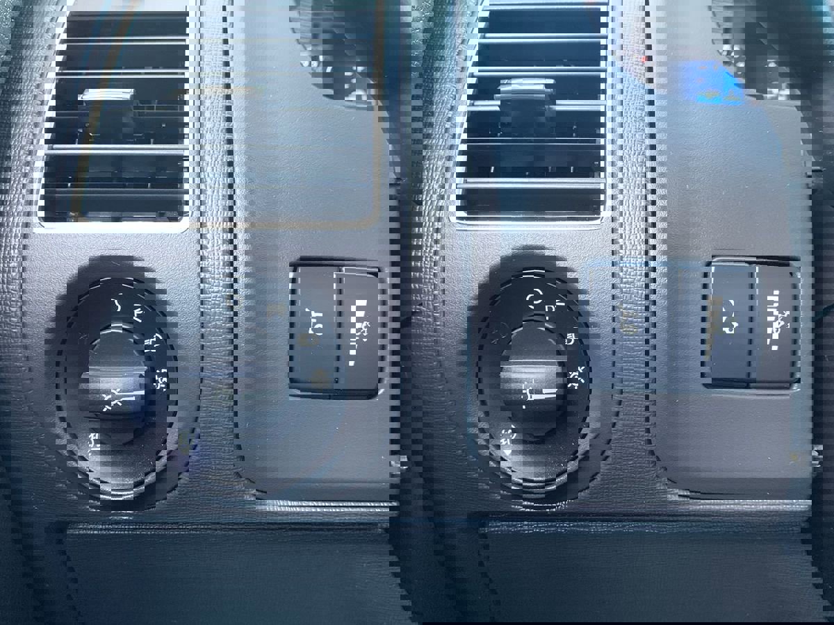 Used 2016 Ford Flex SEL w/ Equipment Group 202A image 9