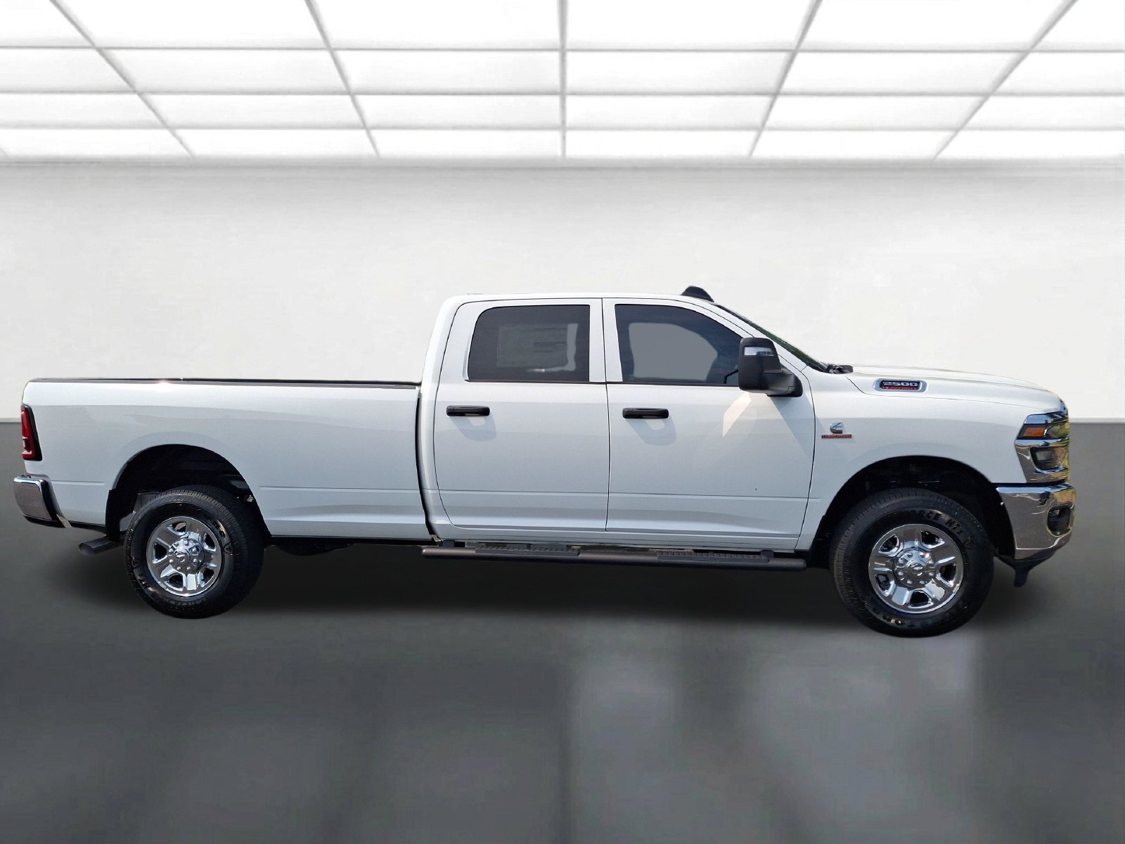 New 2026 RAM 2500 Tradesman AWD/4WD image 2