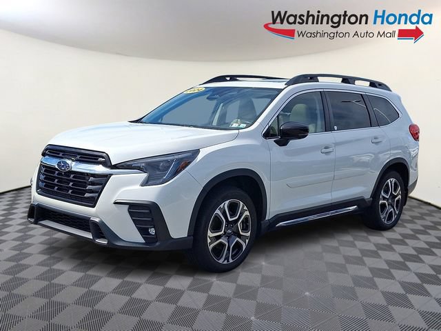Used 2024 Subaru Ascent Limited w/ Technology Package AWD/4WD image 3