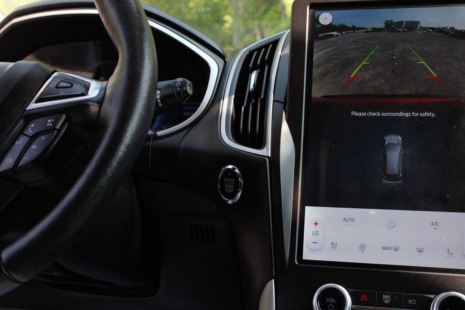 Used 2021 Ford Edge SEL w/ Convenience Package image 24