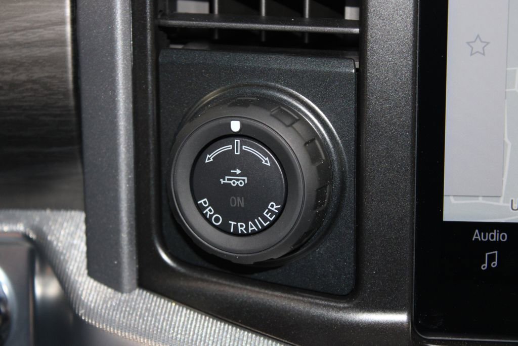 New 2025 Ford F150 Lariat w/ Equipment Group 501A Mid image 44