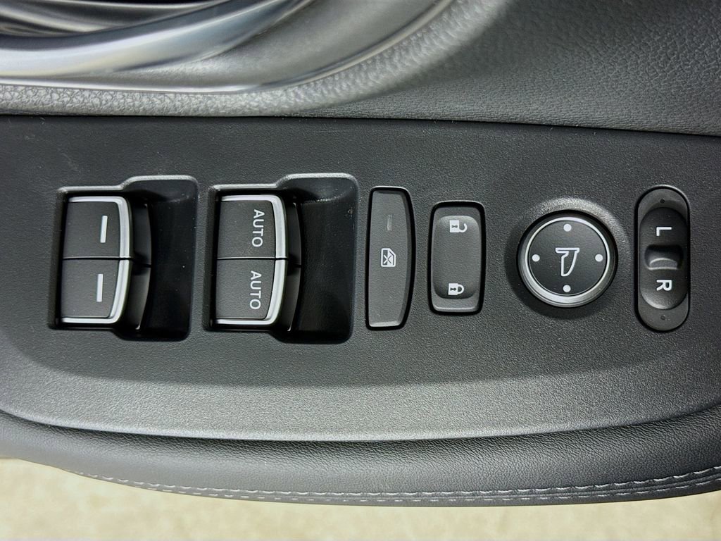 New 2026 Honda HR-V EX-L image 19