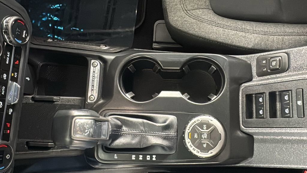 Used 2025 Ford Bronco Big Bend image 30