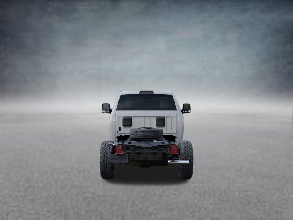 New 2025 RAM 3500 Tradesman AWD/4WD image 7