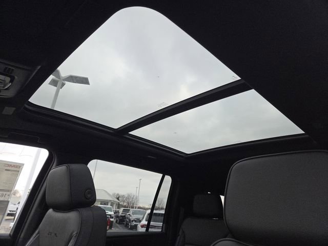 New 2026 GMC Yukon XL Denali w/ Sun & Power Step Package image 3