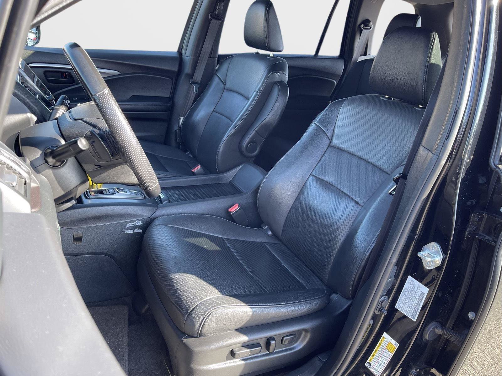 Used 2023 Honda Passport EX-L image 14