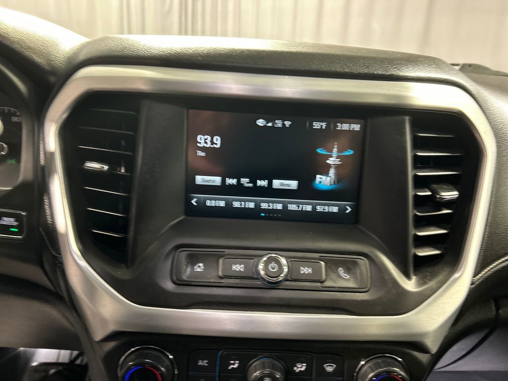 Used 2019 GMC Acadia SLE image 16