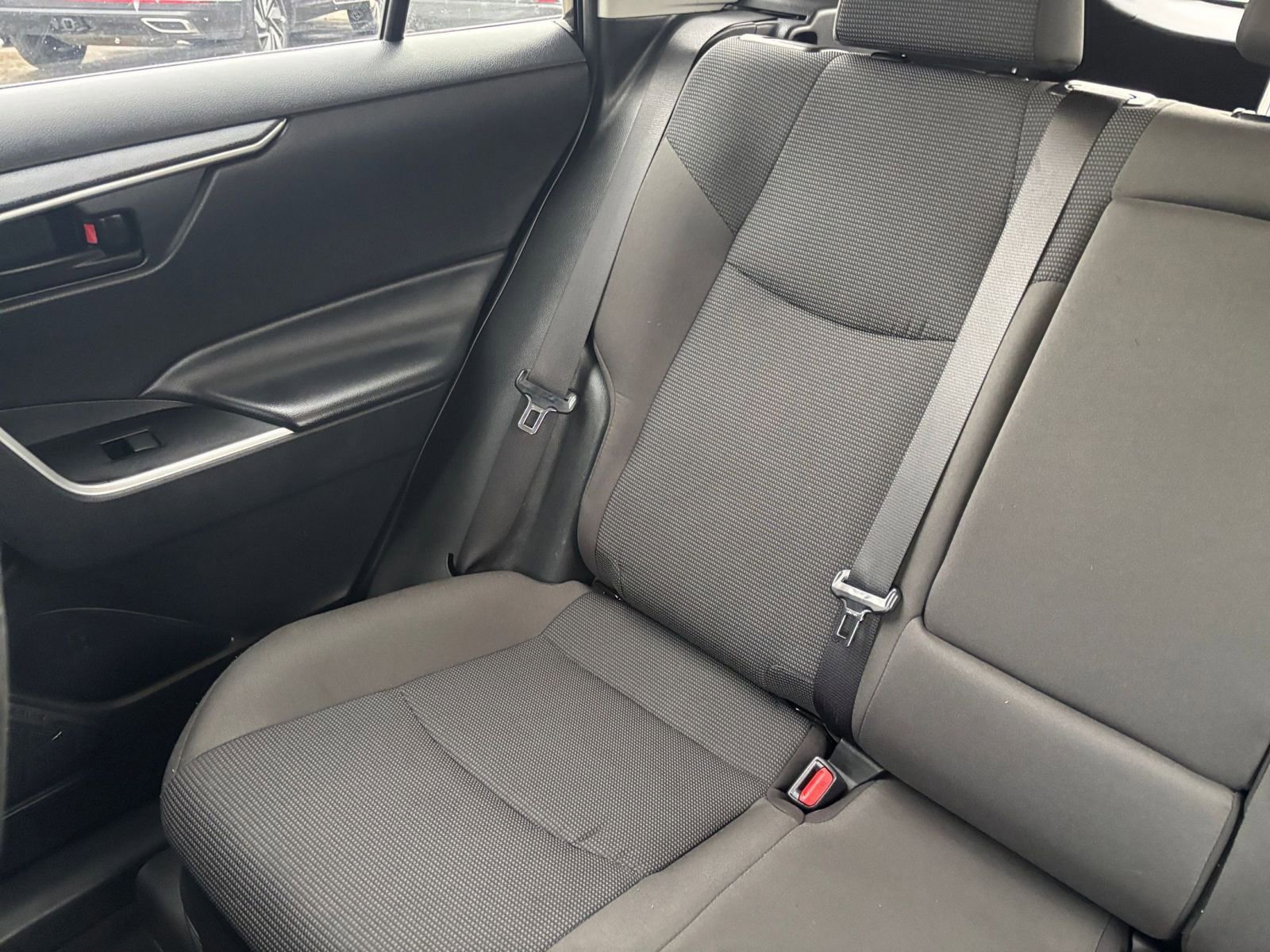 Used 2025 Toyota RAV4 LE image 35