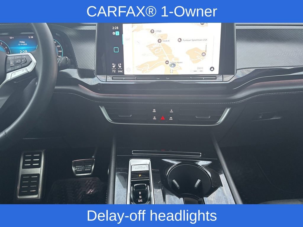 Used 2025 Volkswagen Atlas Cross Sport SEL R-Line image 21