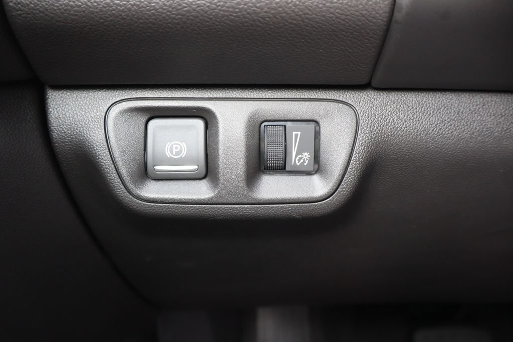 Used 2019 GMC Acadia SLE w/ Driver Alert Package I AWD/4WD image 16